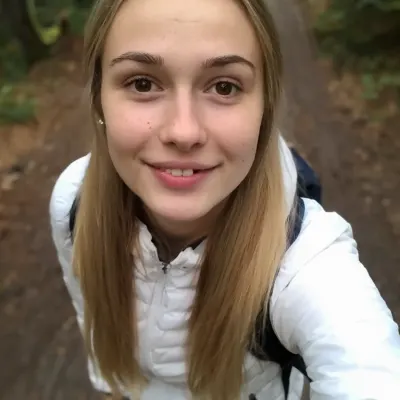 Аня